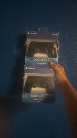 PS4 Controllers