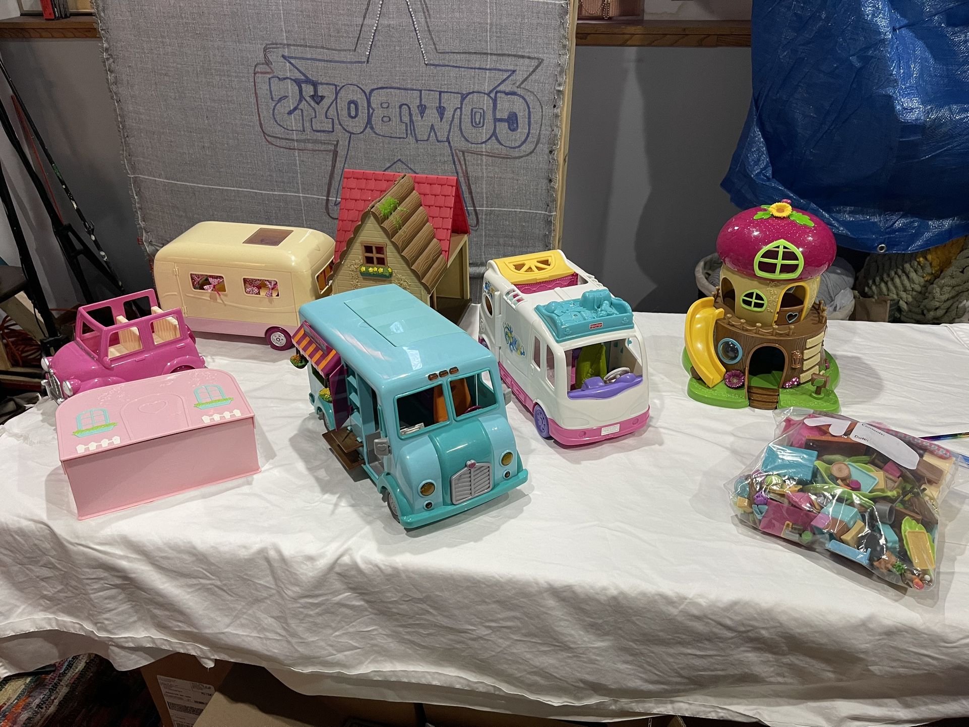 Huge calico critter Lot