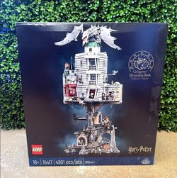 New sealed Gringotts™ Wizarding Bank – Collectors' Edition