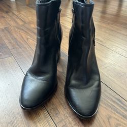 Women’s Leather Ankle Boots 