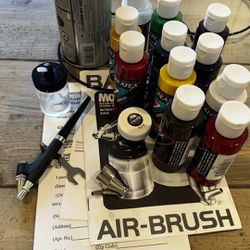 Badger Model 350 Airbrush With Paint Like New