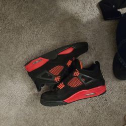 Jordan 4 Red Thunders (Used)