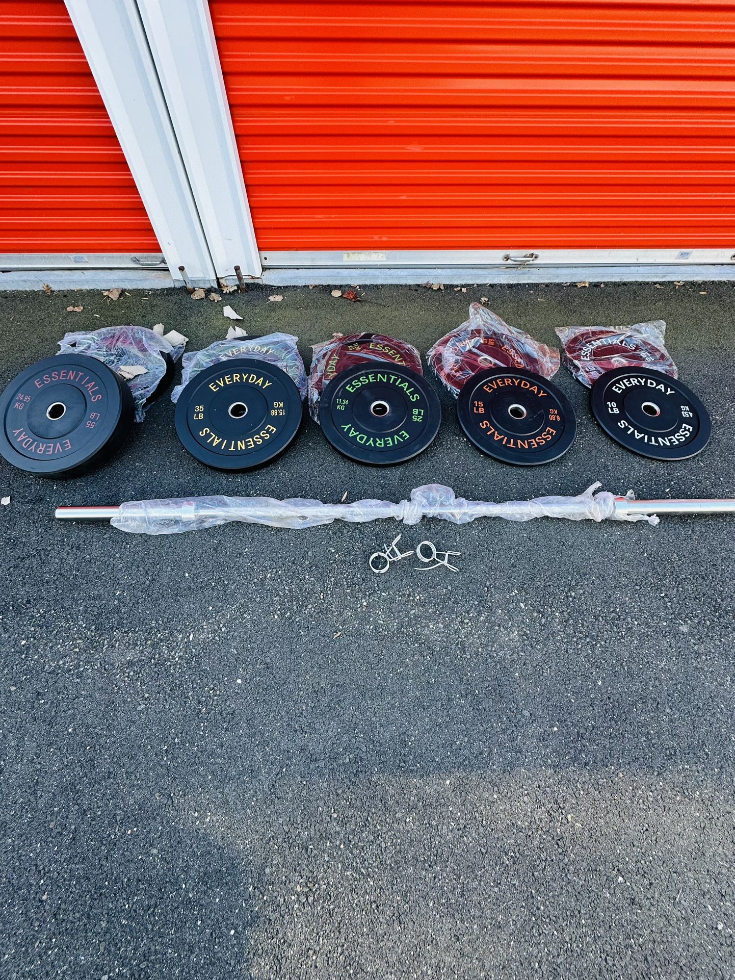 New! BalanceFrom Olympic Bumper Plate Weight Plate with Steel Hub, Black, 370 lbs Set with 7FT Bar