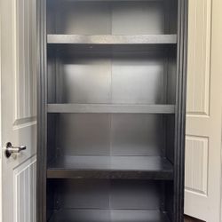 Nice 5 Shelf Bookcase / Cabinet with Adjustable Shelves - Black