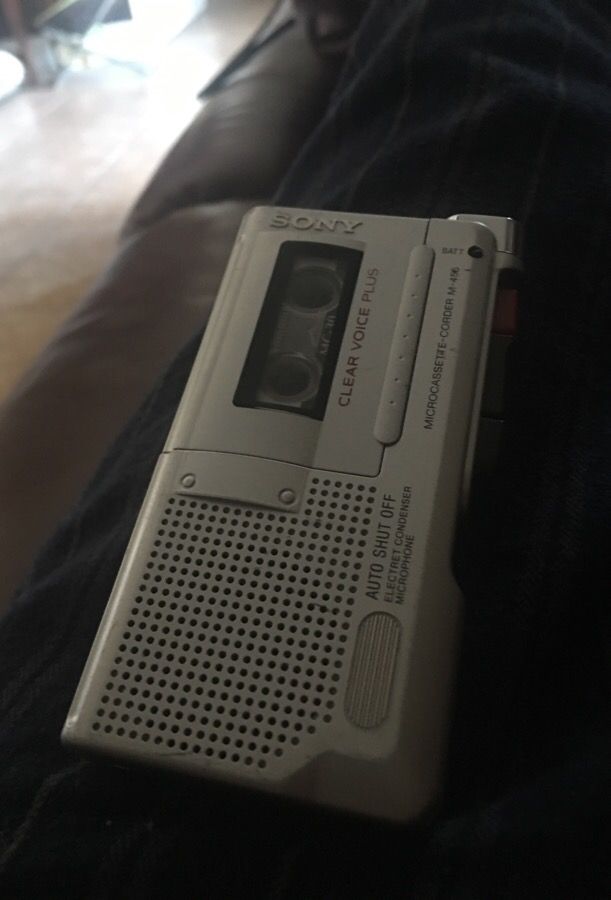 Sony M-560V Microcassette Voice Recorder