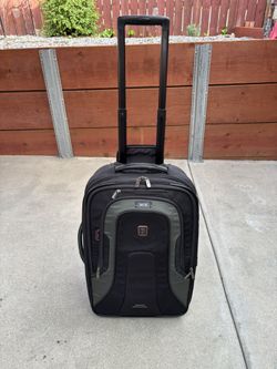 Luggage - Tumi T-Tech Large 2-wheeled Expandable Carry-on Bag