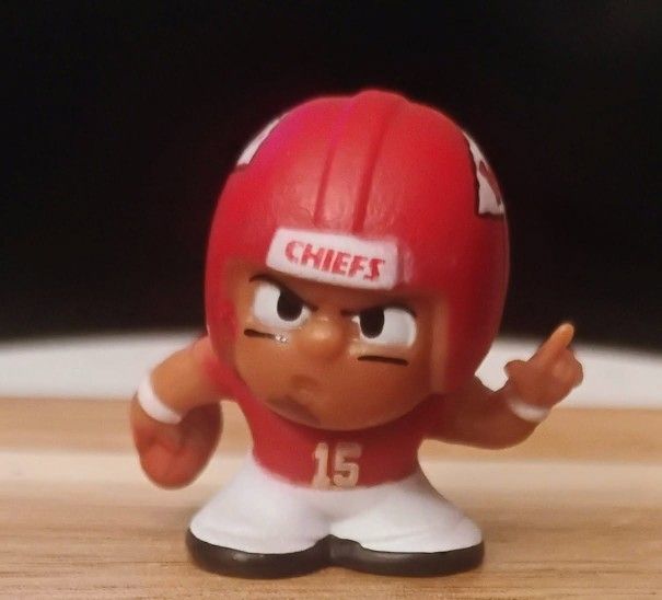 Patrick Mahomes Teenymates Figure- Cheifs