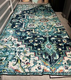 STORAGE SALE! HOME AND OFFICE DECOR! BRAND NEW AND OR NEVER BEEN USED! MAKE ME AN OFFER! 