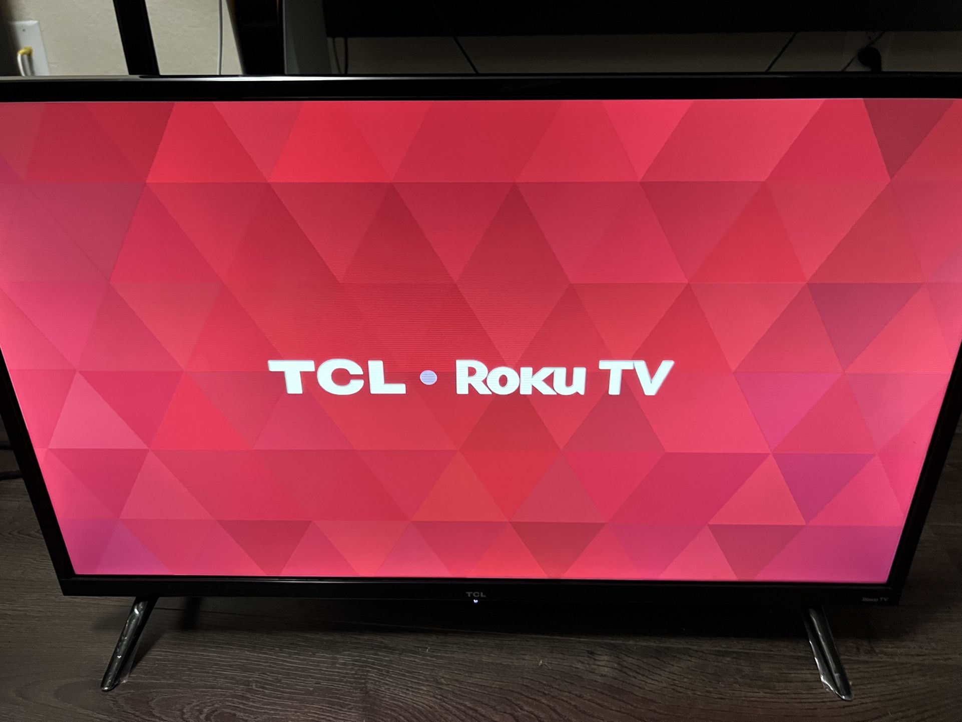 32 Inch TCL Roku TV  