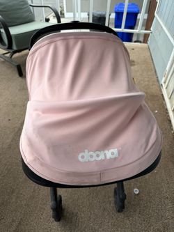 Donna stroller