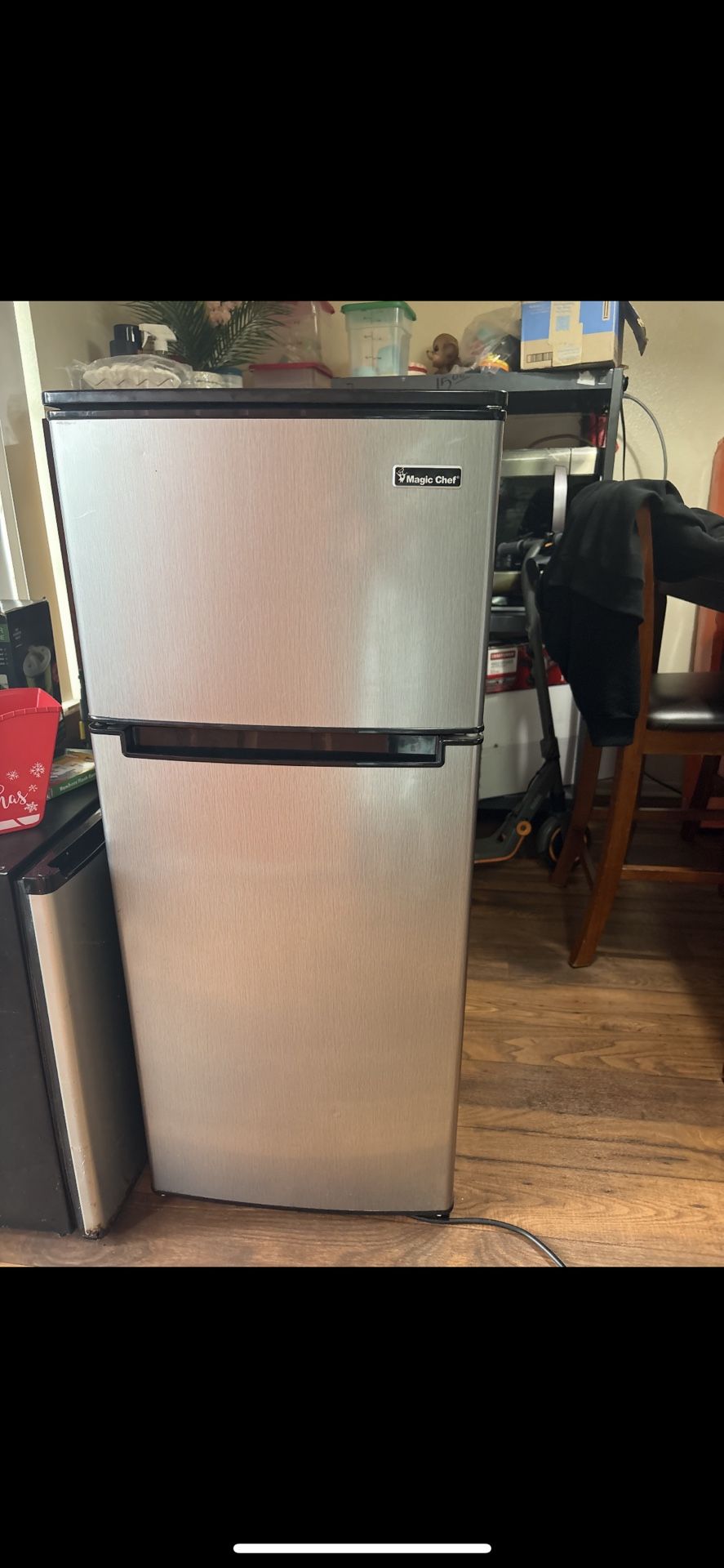 Mini Fridge 