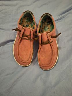 Ladies pink Justin footwear