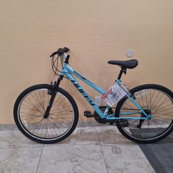 HUFFY BRAND NEW 26 INCH 7 X 3 SPEED MOUNTAIN BIKE 