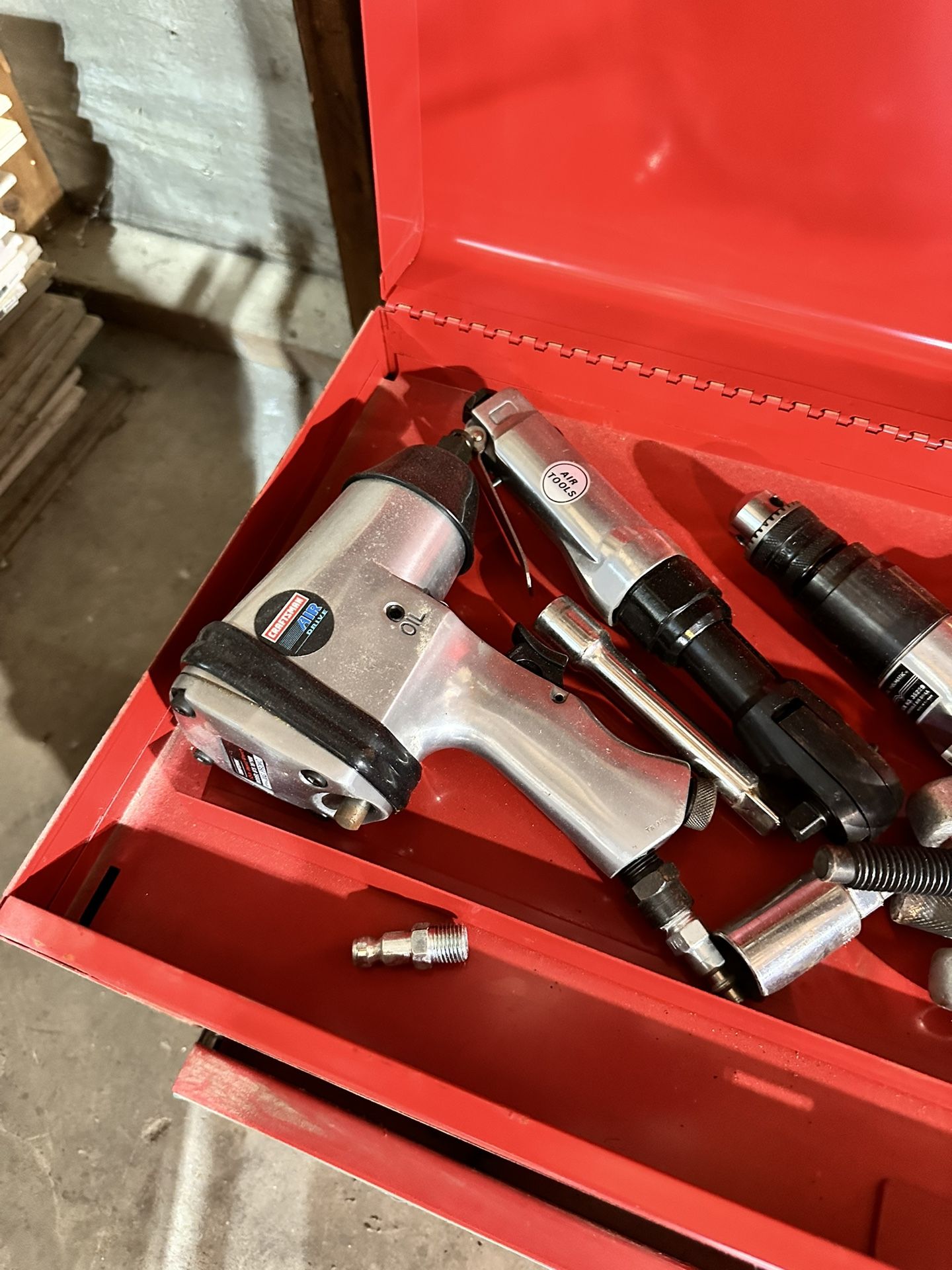 Husky Tool box With tools