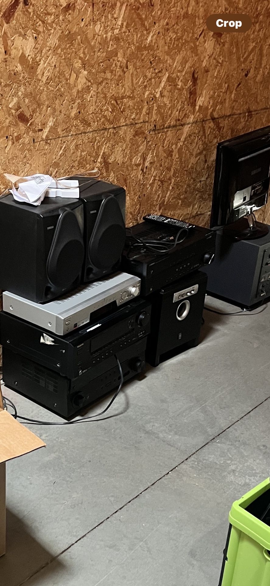 Tons Of Electronics (they Have To Go) 
