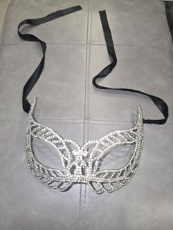 RHINESTONE MARDI GRAS ELEGANT VINTAGE MASK