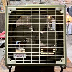 Vintage Wards Signature Two-Speed Box Fan (Green) - Retro Home/Industrial Decor