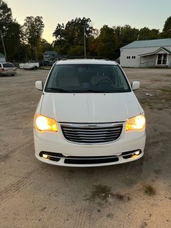 2011 Chrysler Town & Country