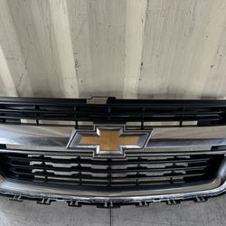 2015 2016 2017 2018 2019 2020 CHEVROLET CHEVY COLORADO GRILLE OEM (contact info removed)3