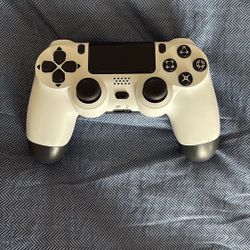 PlayStation 4 Controller White