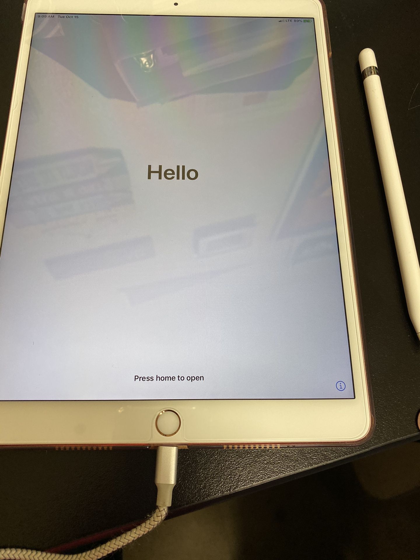 iPad Pro 10.5 - 256 GB Rose Gold WITH Pencil