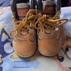 Tan 5c Baby Timberlands