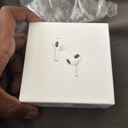 Apple AirPods (3rd Generation)
