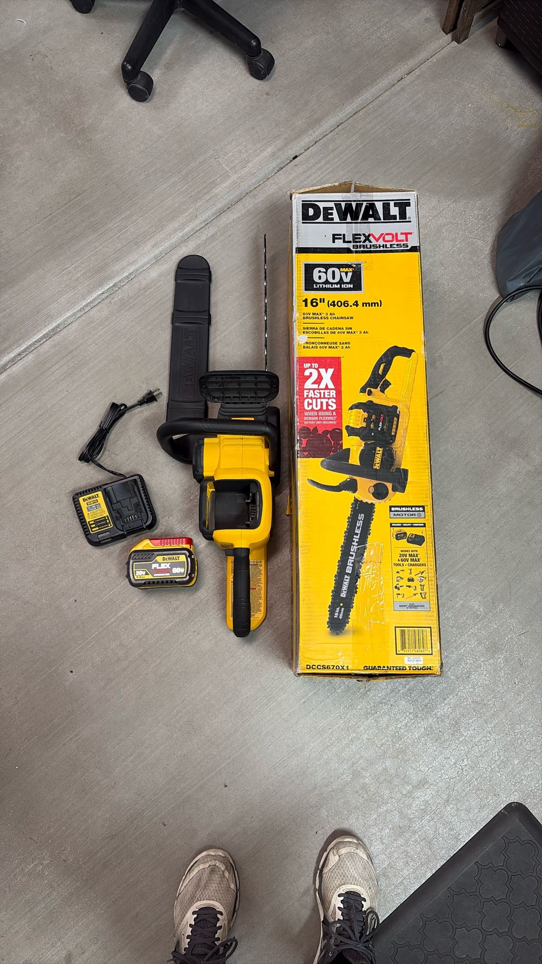 Dewalt 60v Brushless Chainsaw