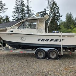 1996 Bayliner Trophy