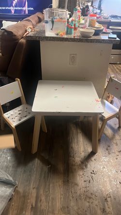 Little kids table
