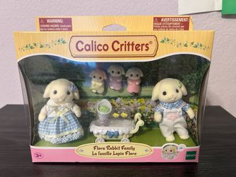 Calico Critters Flora Rabbit Family Set
