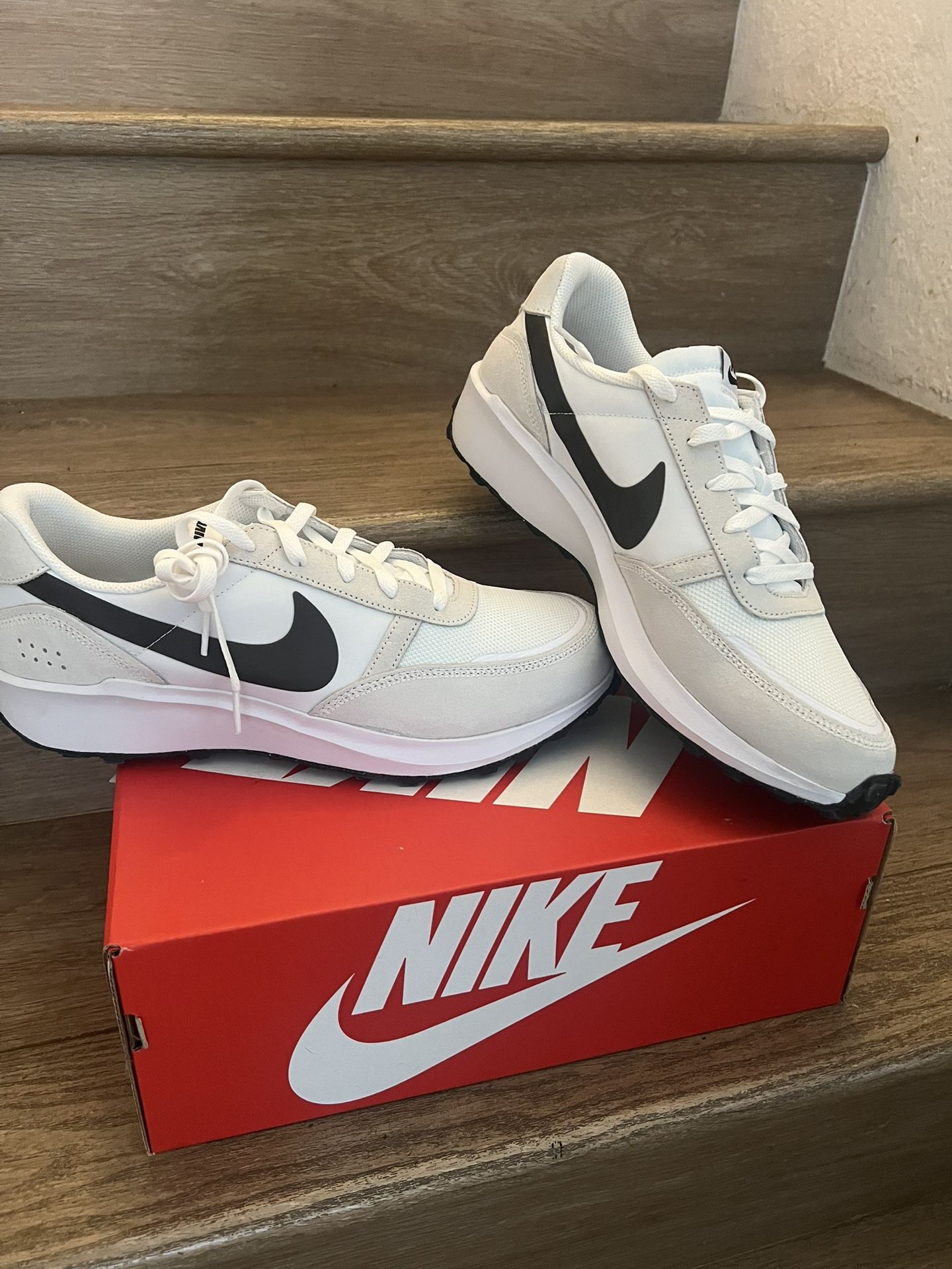 Nike Waffle Men’s Shoes