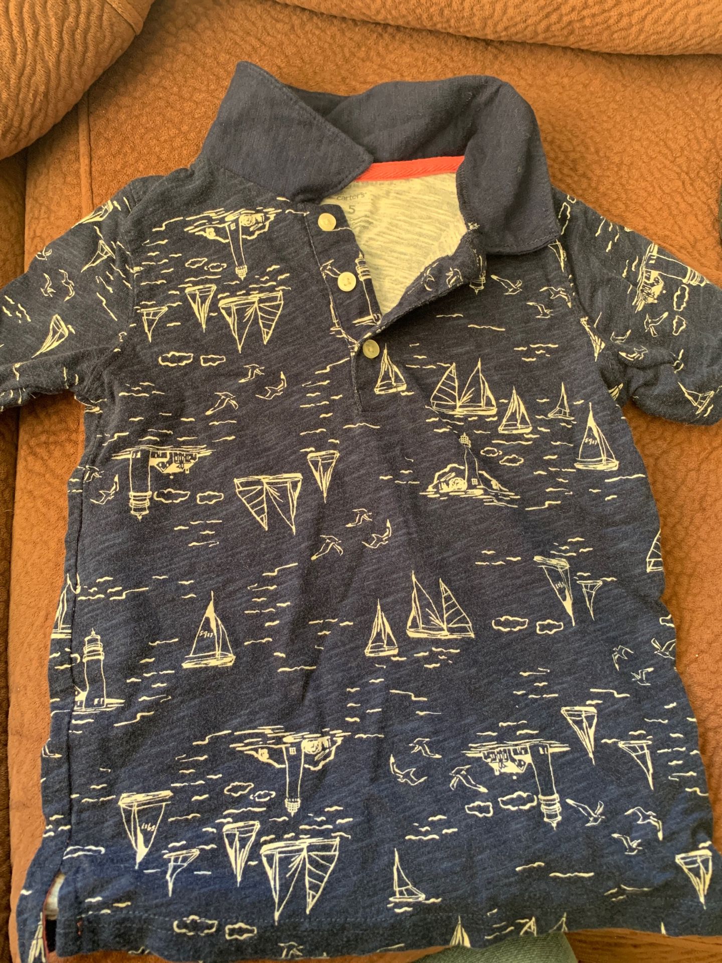 Size 5 in boys t-shirt