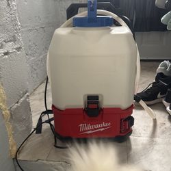 Milwaukee M18 Backpack Sprayer 