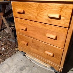 
imperial loyalist rock maple Dresser (3 Drawers)