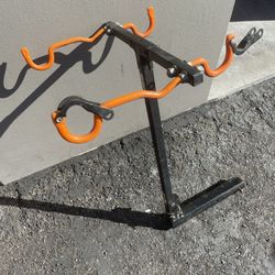 THE GRABER. BIKE RACK / SEATS 2. 