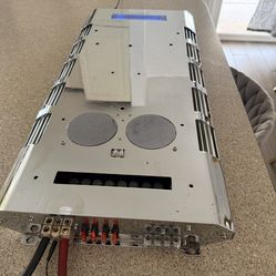 Big Old School Car Amplifier Flame Edition AudioBahn Class AB (A2300HCT) 2/1channel Bridge Mono Mode 2400watts Rms 4 2 1 ohm stable