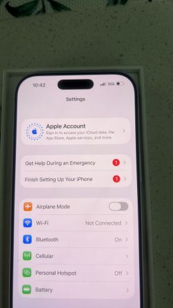 Sim locked Verizon with number iPhone 17