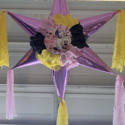 Minnie Star Pinata