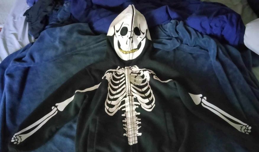 Original Deluxe Skull Hoodie Size M