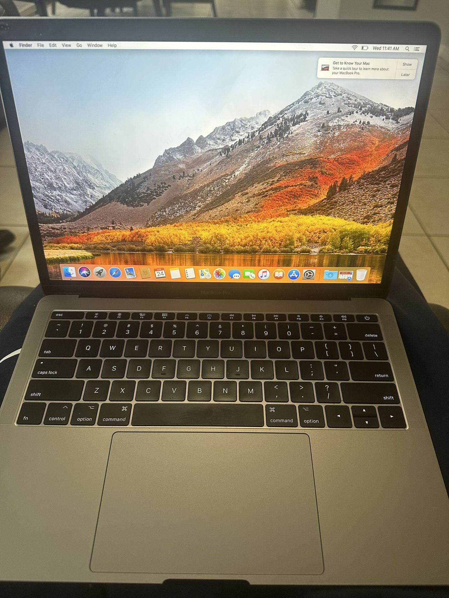 apple MacBook pro 2017