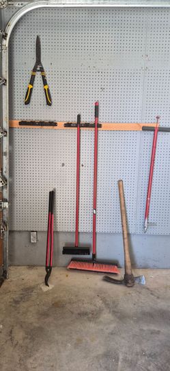 Garden tools - Moving sale