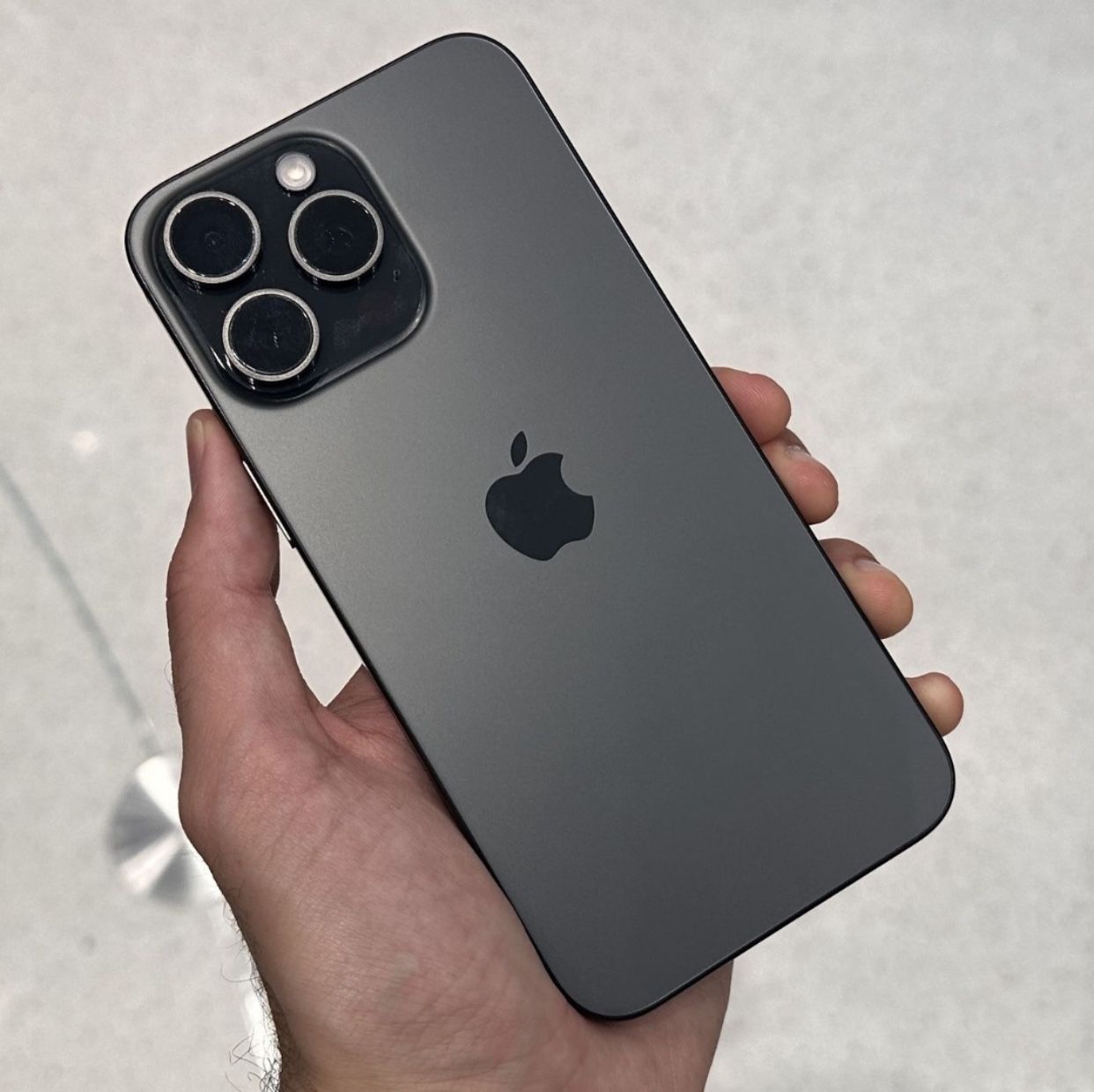 New Unlocked iPhone 15 Pro Max 256GB - Easy Payment Plan