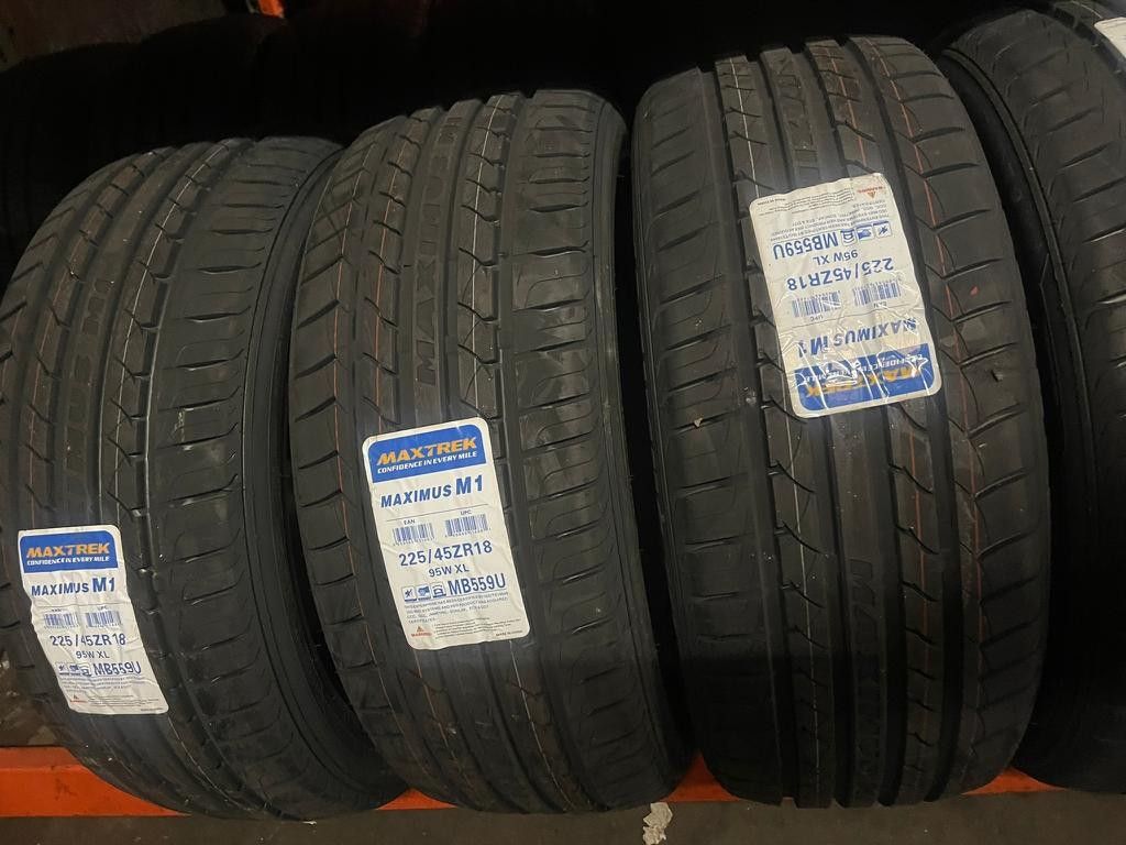 225 45 18 Set De Llantas