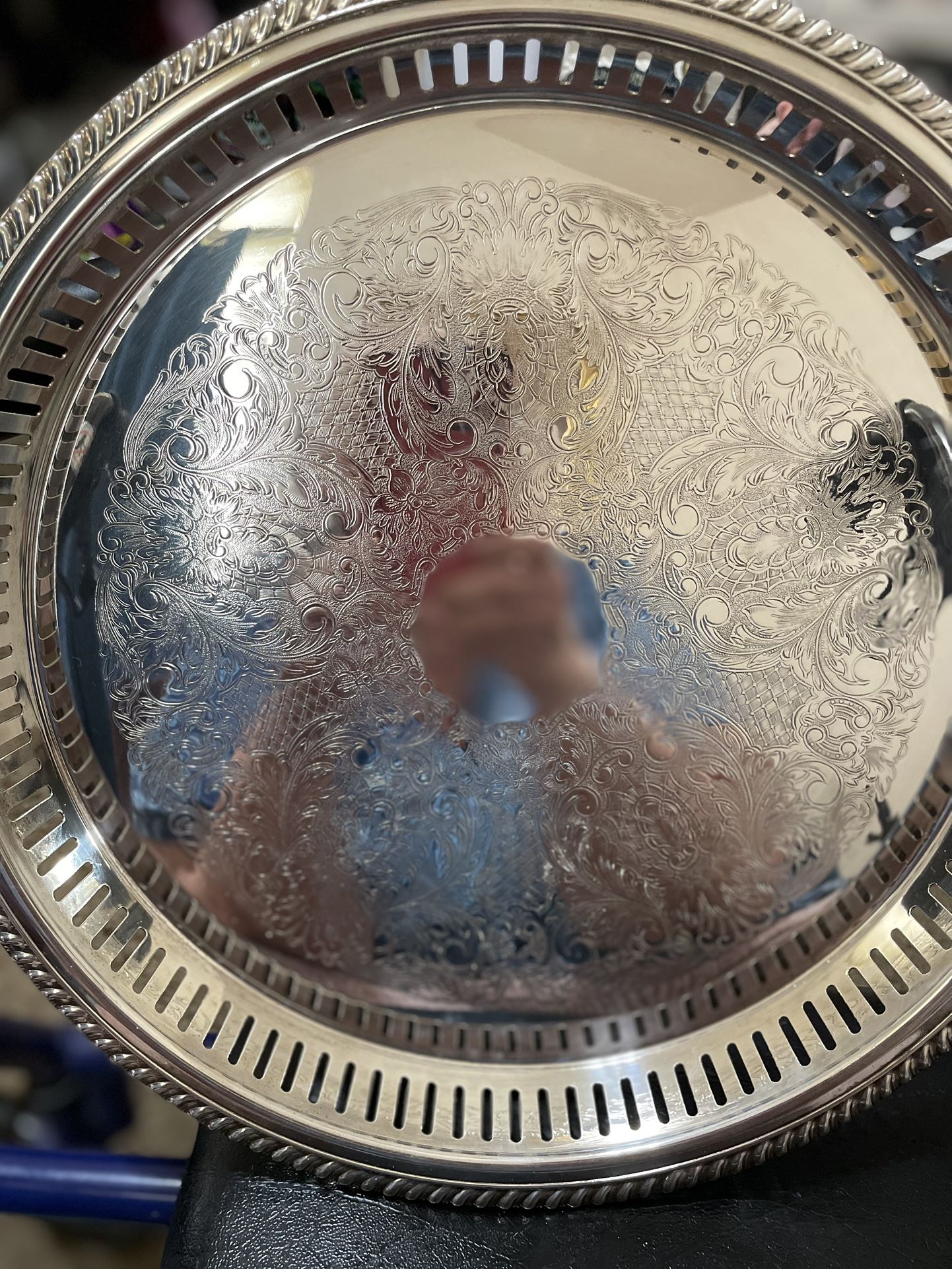 Large Towle silver plated serving platter 15”