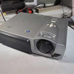 HP Projector 1080i Hi Def