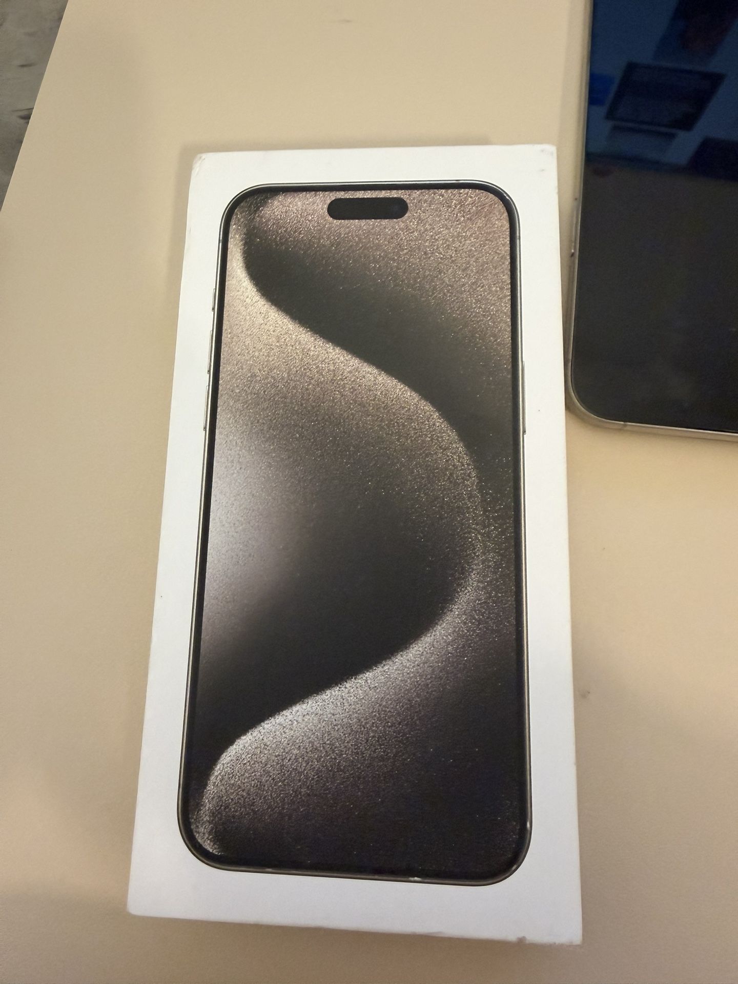 iPhone 15 Pro Max 256 Go