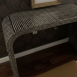 Console Table 