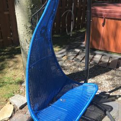Swing chair in great shape! Stand not included! Make offer