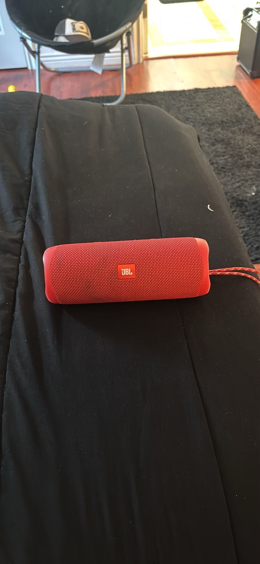 JBL Flip 5